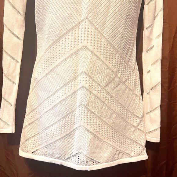 Cache Women's White Sheer Open Weave Deep V Neck Long Sleeve Fitted Sweater-XSM - Picture 8 of 16